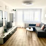 High Rise Cozy 2Brd Flat